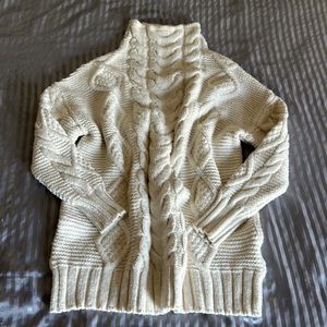 ZARA LARGE OVERSIZED MOCK NECK CABLE KNIT SWEATER CREAM WHITE